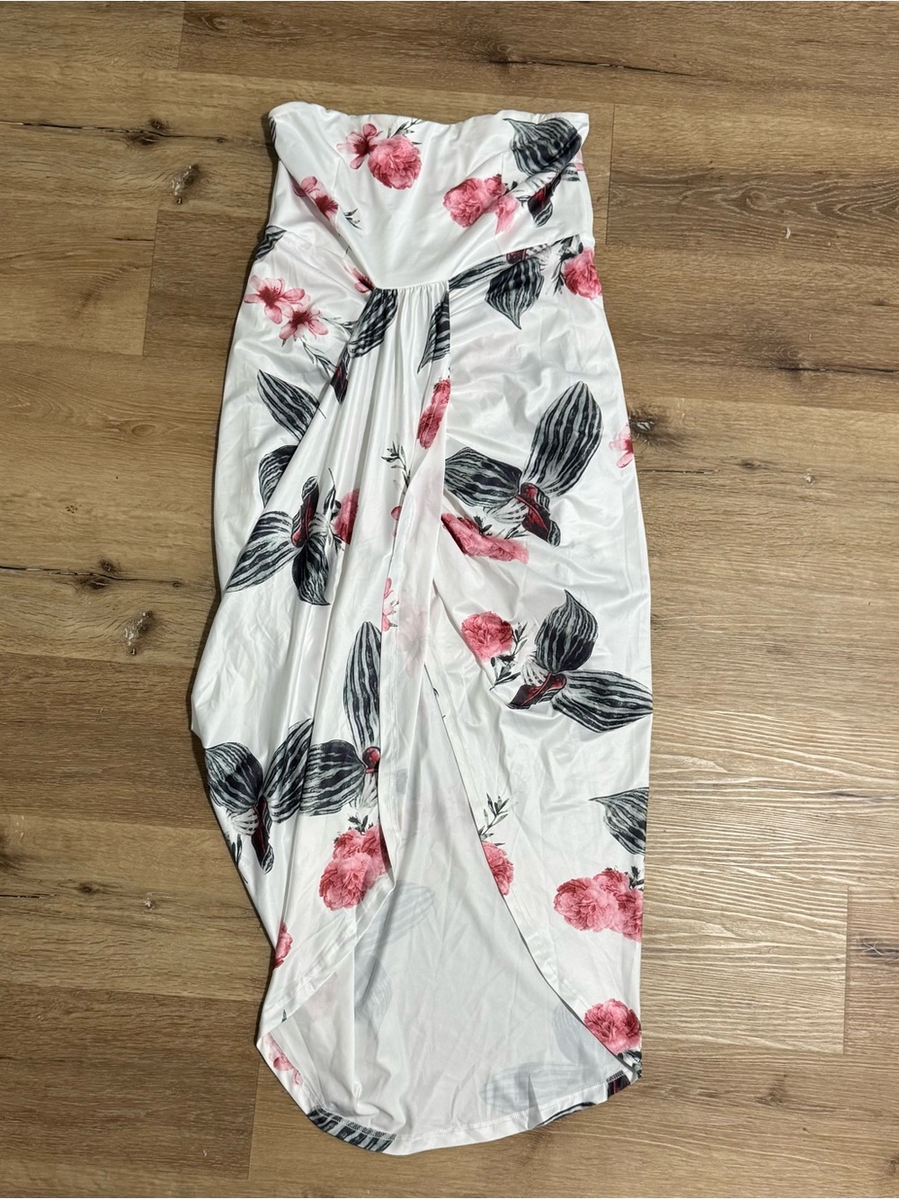White Floral Strapless Women’s Dress